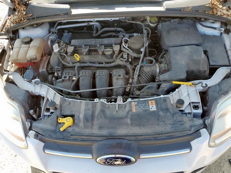 Photo 11 from auction – 2014 FORD FOCUS SE with VIN 1FADP3K21EL314474