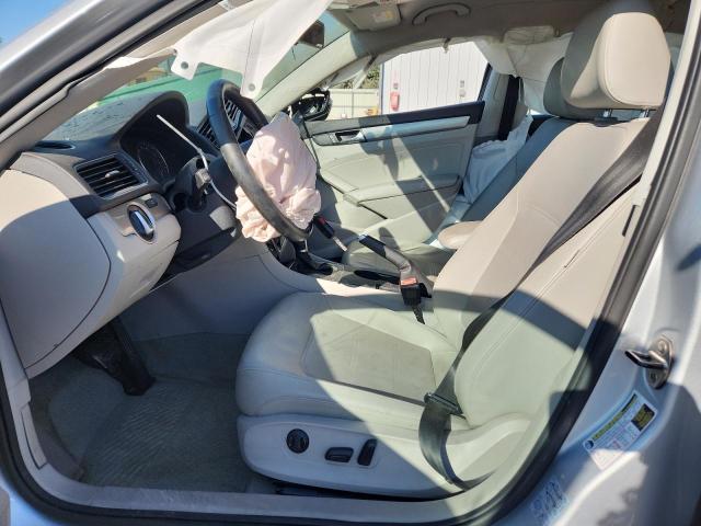 Photo 7 from auction – 2014 VOLKSWAGEN PASSAT S with VIN 1VWAS7A35EC024457