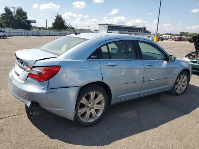Photo 3 from auction – 2013 CHRYSLER 200 TOURIN with VIN 1C3CCBBB0DN659126