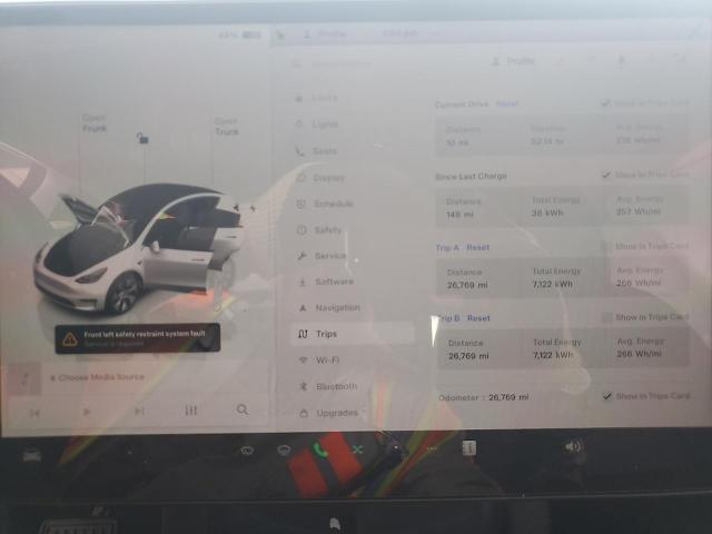 Photo 9 from auction – 2023 TESLA MODEL Y with VIN 7SAYGDEE6PF826909