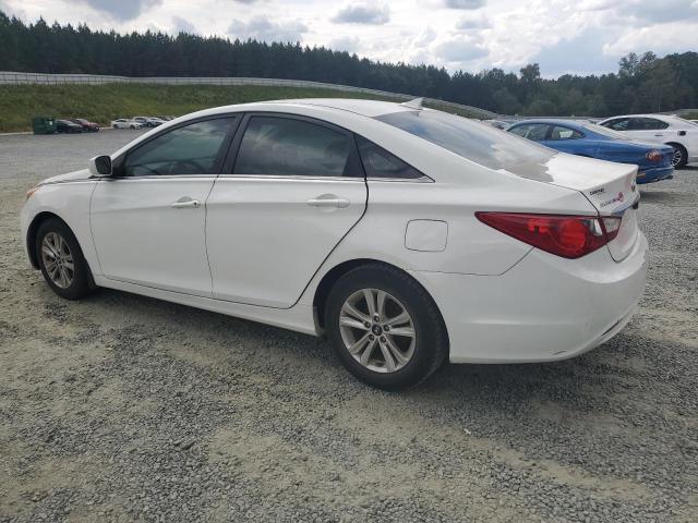 Photo 2 from auction – 2013 HYUNDAI SONATA GLS with VIN 5NPEB4AC8DH698351