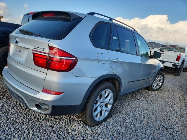 Photo 3 from auction – 2011 BMW X5 XDRIVE3 with VIN 5UXZV4C53BL404658