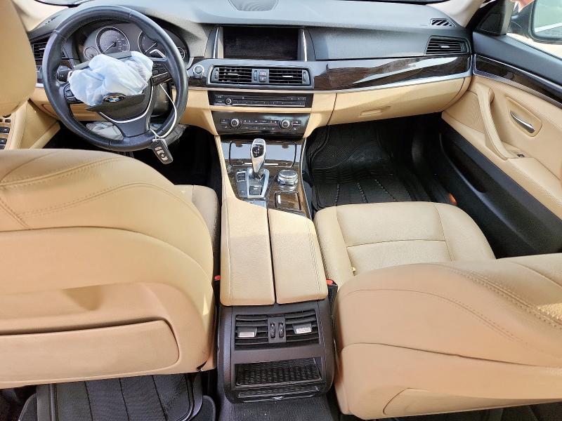 Photo 8 from auction – 2016 BMW 528 I with VIN WBA5A5C51GG352610