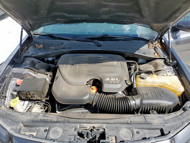 Photo 11 from auction – 2019 CHRYSLER 300 S with VIN 2C3CCAGG4KH651535