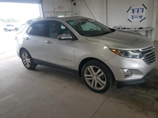 Photo 4 from auction – 2018 CHEVROLET EQUINOX PREMIER with VIN 3GNAXNEX1JS506327