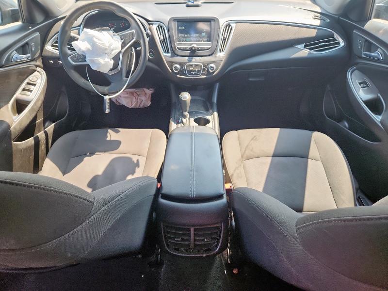 Photo 8 from auction – 2018 CHEVROLET MALIBU LT with VIN 1G1ZD5ST5JF197495