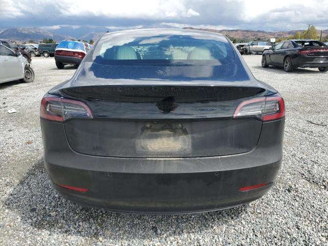 Photo 6 from auction – 2018 TESLA MODEL 3 with VIN 5YJ3E1EB0JF099209