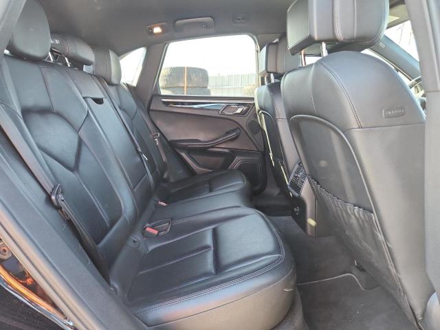 Photo 11 from auction – 2016 PORSCHE MACAN S with VIN WP1AB2A56GLB48634