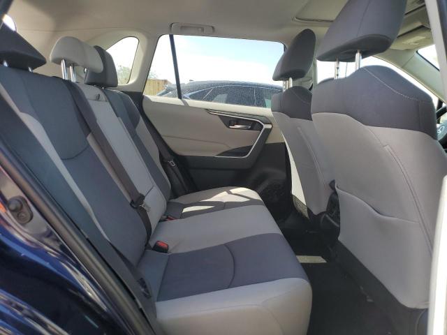 Photo 11 from auction – 2019 TOYOTA RAV4 XLE with VIN JTMP1RFV7KD015500