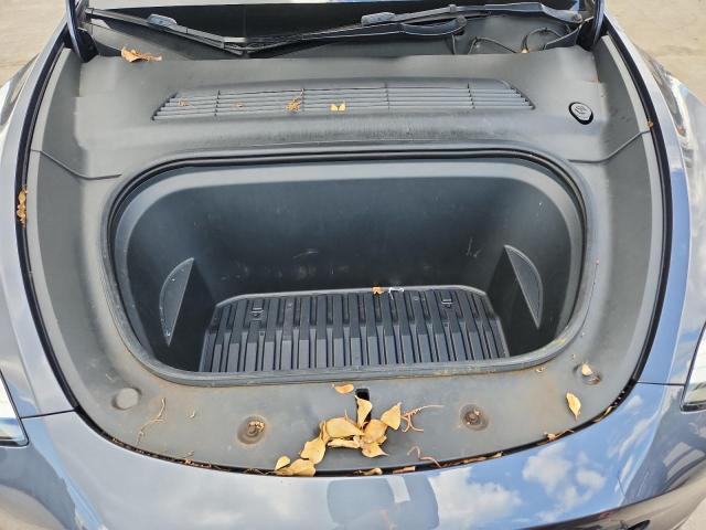 Photo 11 from auction – 2021 TESLA MODEL Y with VIN 5YJYGAEE0MF302811