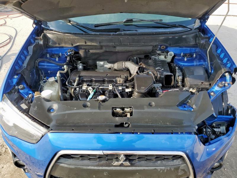 Photo 11 from auction – 2015 MITSUBISHI OUTLANDER with VIN 4A4AP4AW7FE028604