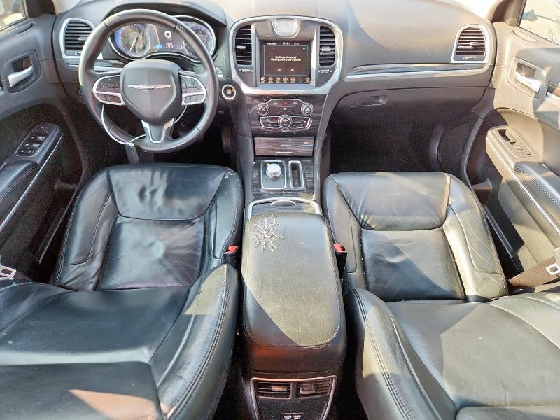 Photo 8 from auction – 2017 CHRYSLER 300 LIMITE with VIN 2C3CCAAG3HH662219