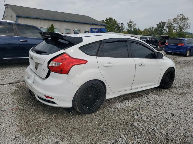 Photo 3 from auction – 2013 FORD FOCUS ST with VIN 1FADP3L93DL201927