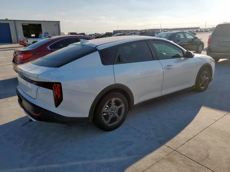 Photo 3 from auction – 2025 KIA K4 LX with VIN 3KPFT4DE1SE051595