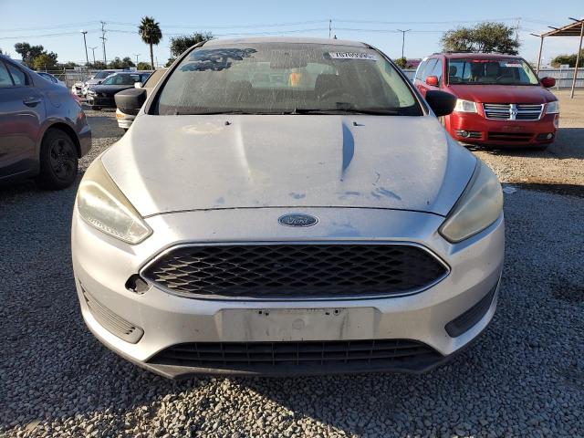 Photo 5 from auction – 2016 FORD FOCUS with VIN 1FADP3E29GL395660