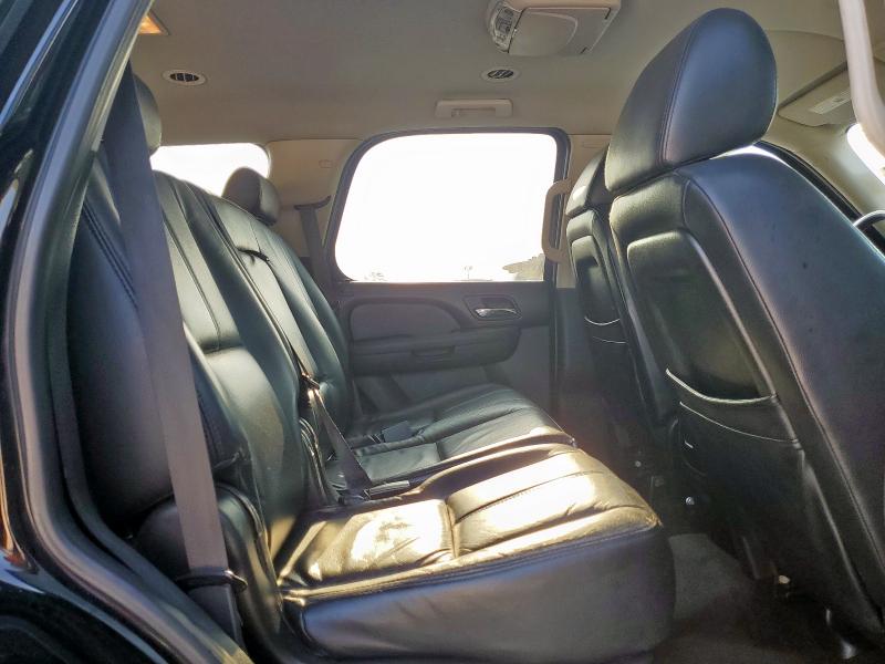 Photo 11 from auction – 2007 CHEVROLET TAHOE with VIN 1GNFC13057R411295