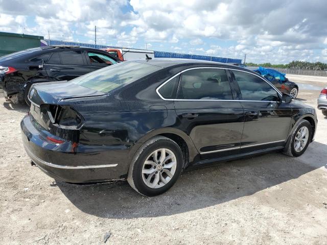 Photo 3 from auction – 2016 VOLKSWAGEN PASSAT S with VIN 1VWAS7A30GC030220