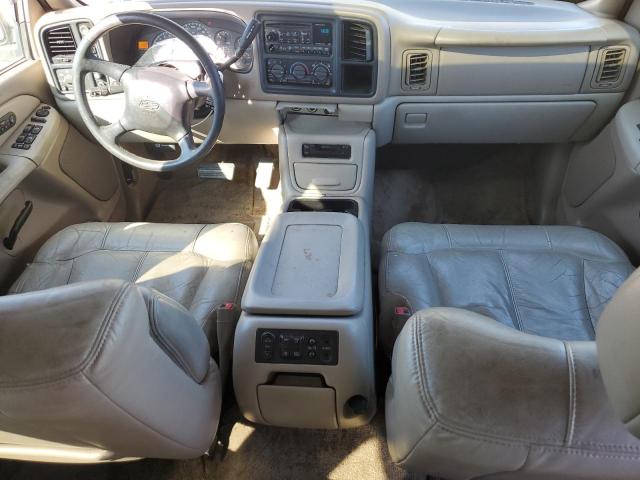 Photo 8 from auction – 2001 CHEVROLET SUBURBAN K with VIN 3GNFK16TX1G265671