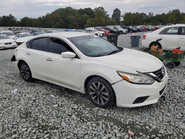 Photo 4 from auction – 2017 NISSAN ALTIMA 2.5 with VIN 1N4AL3AP2HC199965