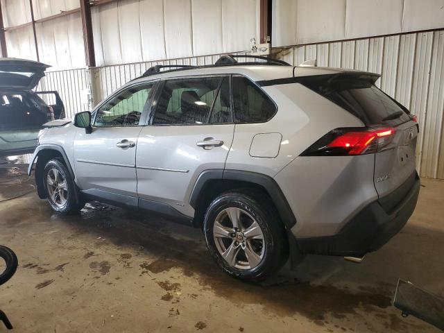 Photo 2 from auction – 2024 TOYOTA RAV4 XLE with VIN JTMRWRFVXRD239817