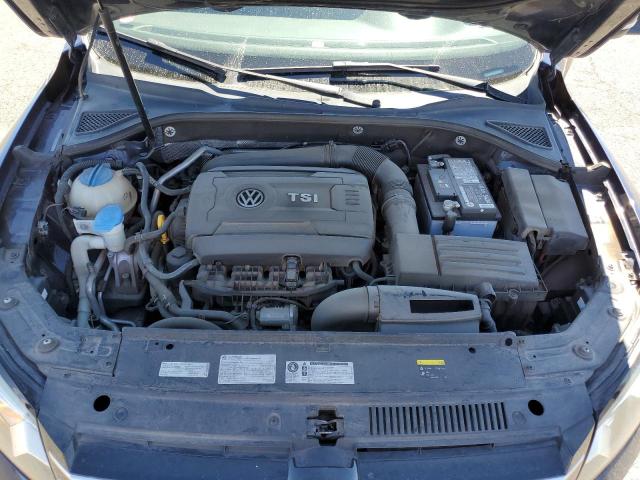 Photo 11 from auction – 2015 VOLKSWAGEN PASSAT S with VIN 1VWAT7A3XFC038983