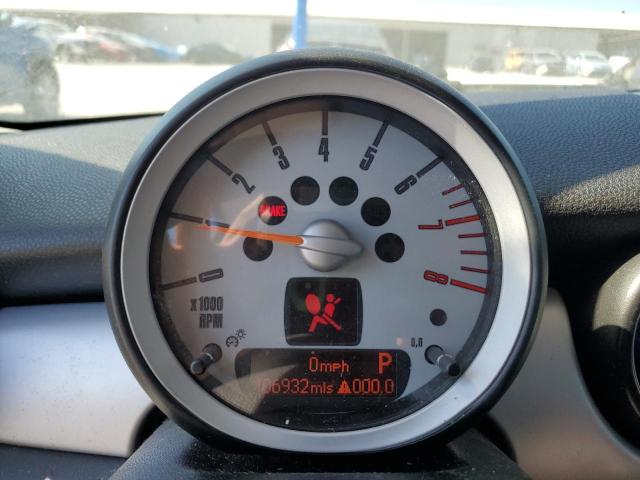 Photo 9 from auction – 2008 MINI COOPER CLU with VIN WMWML33538TN67716