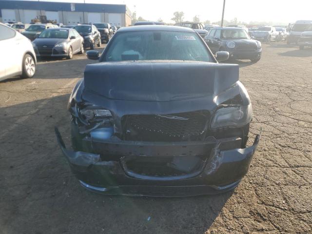 Photo 5 from auction – 2016 CHRYSLER 300 S with VIN 2C3CCAGG2GH142325