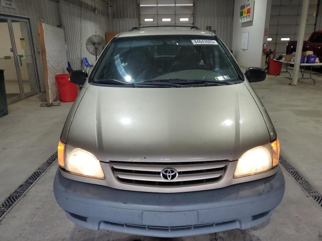 Photo 5 from auction – 2002 TOYOTA SIENNA LE with VIN 4T3ZF13C72U463883