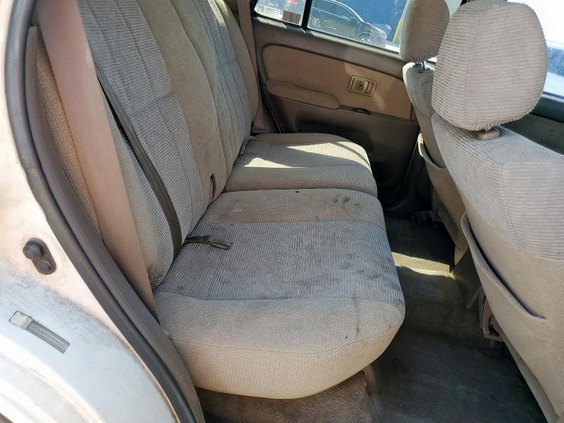 Photo 11 from auction – 2000 TOYOTA 4RUNNER SR with VIN JT3GN86R8Y0144125