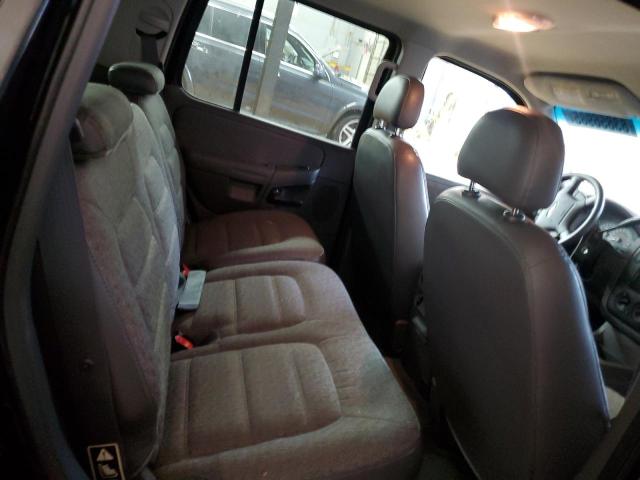 Photo 10 from auction – 2002 FORD EXPLORER X with VIN 1FMZU72K62UD52042