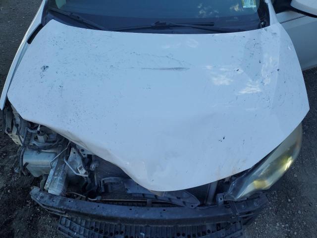 Photo 11 from auction – 2015 TOYOTA COROLLA L with VIN 2T1BURHE9FC410490