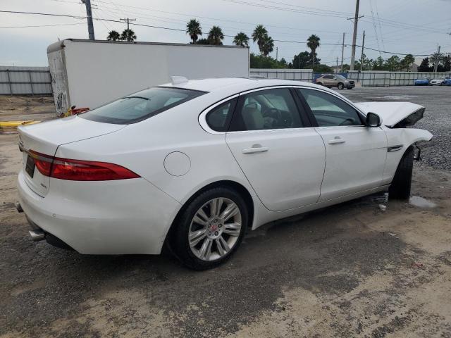 Photo 3 from auction – 2016 JAGUAR XF PREMIUM with VIN SAJBD4BV3GCY22394