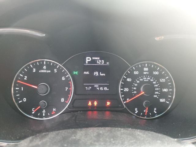 Photo 9 from auction – 2017 KIA FORTE LX with VIN 3KPFK4A71HE074246