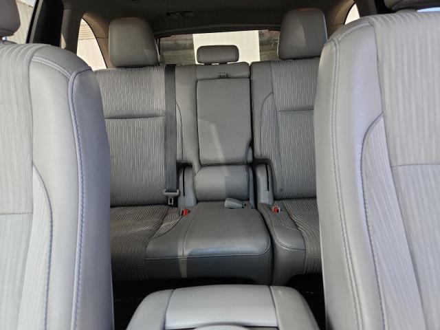 Photo 10 from auction – 2016 TOYOTA HIGHLANDER with VIN 5TDZKRFH0GS184379