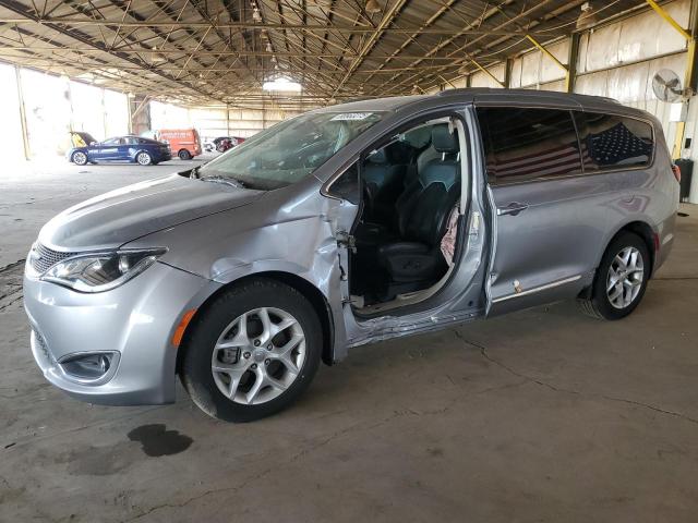 CHRY PACIFICA TOURING L PLUS 2017 with VIN 2C4RC1EG5HR838004 - Photo from auction