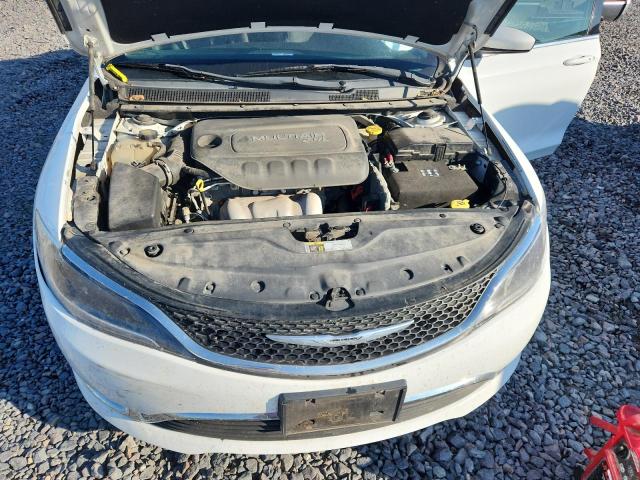 Photo 11 from auction – 2015 CHRYSLER 200 LIMITE with VIN 1C3CCCAB7FN570728