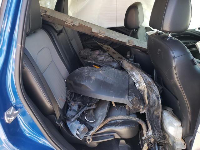 Photo 10 from auction – 2017 FORD ESCAPE SE with VIN 1FMCU0GDXHUD12143