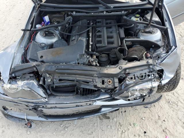 Photo 11 from auction – 2004 BMW 325 XI with VIN WBAEU33474PF61366