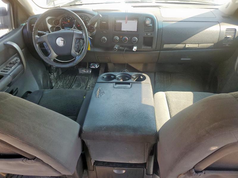 Photo 8 from auction – 2008 CHEVROLET SILVERADO with VIN 1GCJK33698F143893