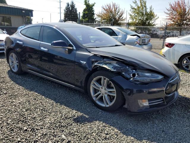 Photo 4 from auction – 2013 TESLA MODEL S with VIN 5YJSA1CN9DFP23159