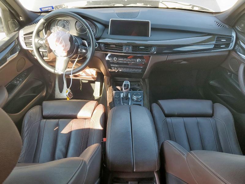 Photo 8 from auction – 2015 BMW X5 XDRIVE3 with VIN 5UXKR0C52F0P00664