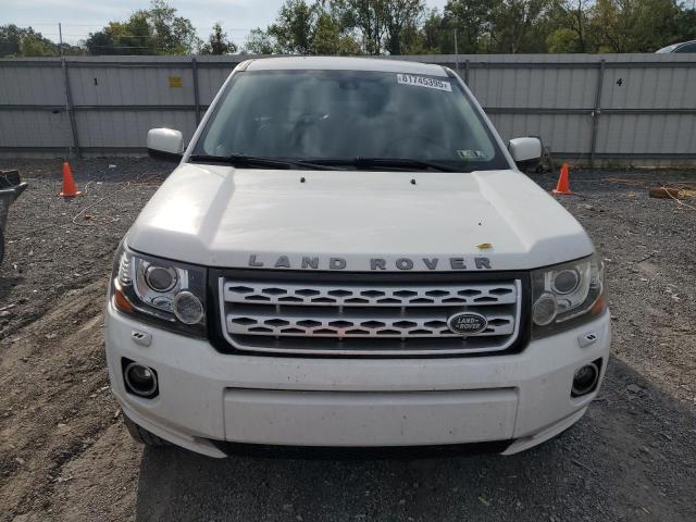 Photo 5 from auction – 2015 LAND ROVER LR2 SE with VIN SALFP2BG8FH421267