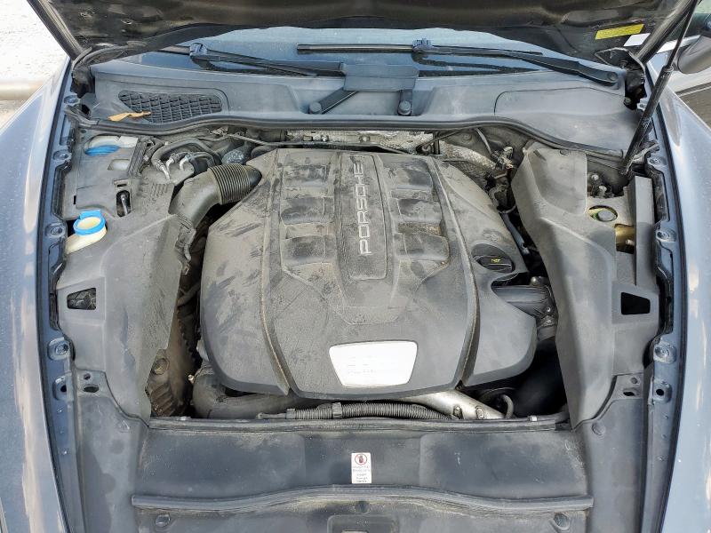 Photo 11 from auction – 2014 PORSCHE CAYENNE with VIN WP1AF2A28ELA44721