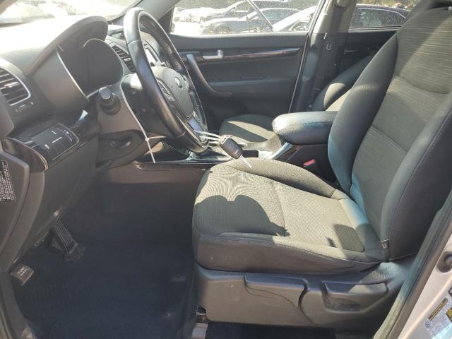 Photo 7 from auction – 2015 KIA SORENTO LX with VIN 5XYKTDA61FG558078