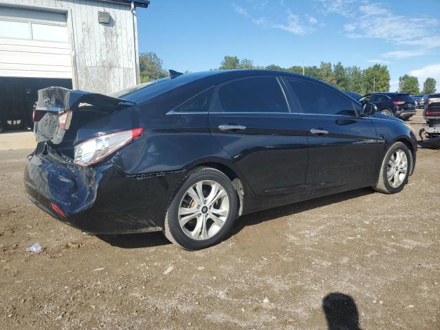 Photo 3 from auction – 2013 HYUNDAI SONATA SE with VIN 5NPEC4AC3DH714243
