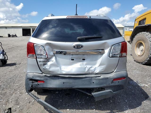 Photo 6 from auction – 2011 KIA SORENTO BASE with VIN 5XYKT3A13BG016957