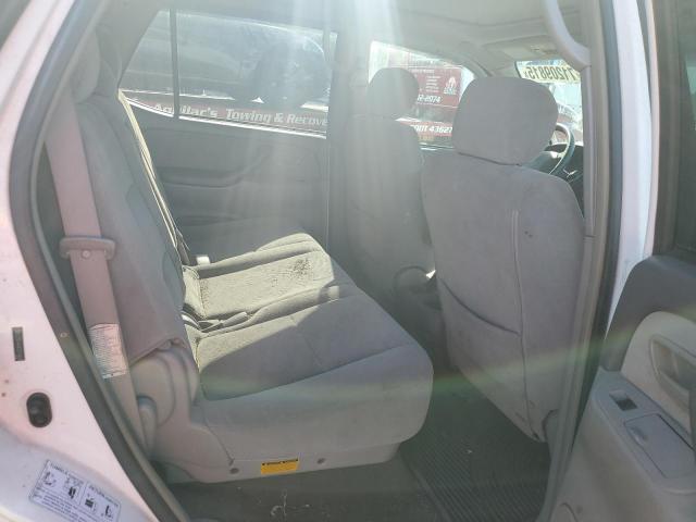 Photo 11 from auction – 2005 TOYOTA SEQUOIA SR with VIN 5TDBT44A45S248606
