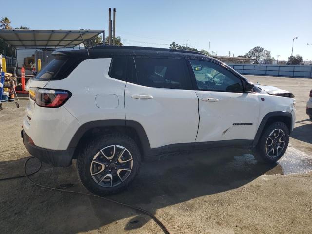 Photo 3 from auction – 2025 JEEP COMPASS TR with VIN 3C4NJDDN6ST525702