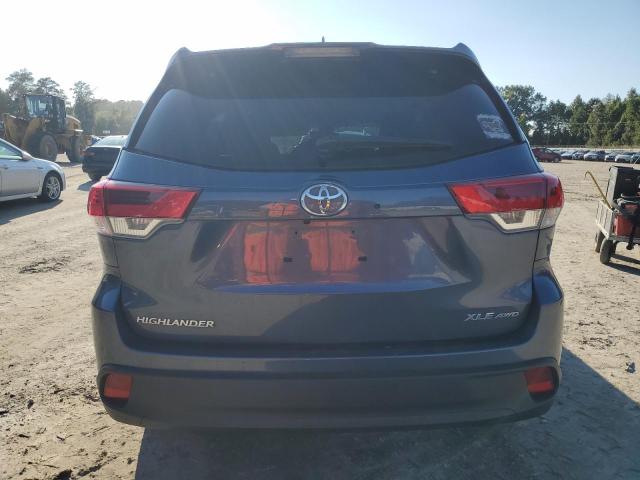 Photo 6 from auction – 2019 TOYOTA HIGHLANDER with VIN 5TDJZRFH1KS947026