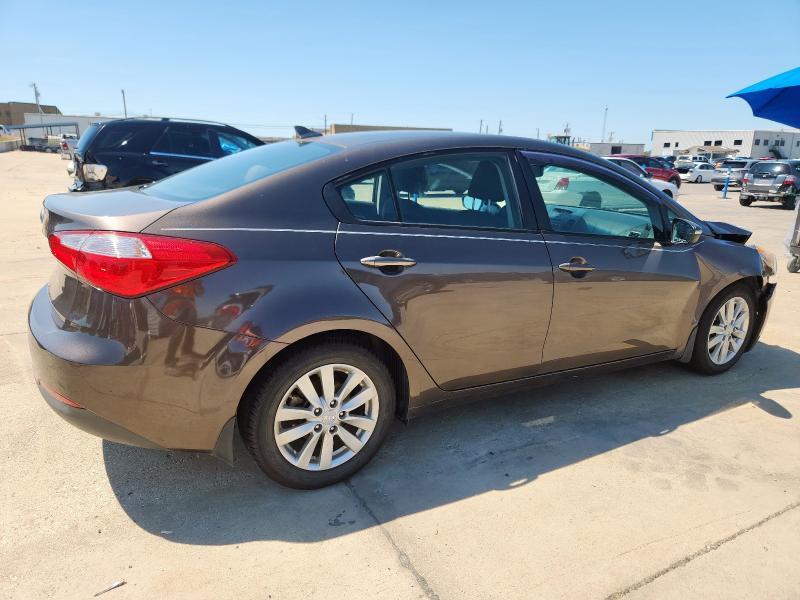 Photo 3 from auction – 2014 KIA FORTE LX with VIN KNAFX4A62E5153356